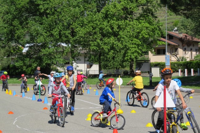 /giornata bicicletta scuola primaria Tirano (10)