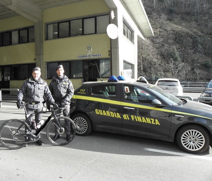 Contrabbando Livigno: sequestro di 137 biciclette