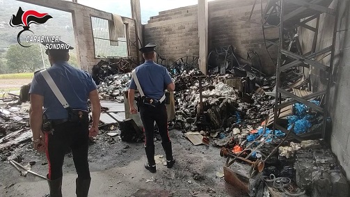 Incendio criminale distrugge Work Safety