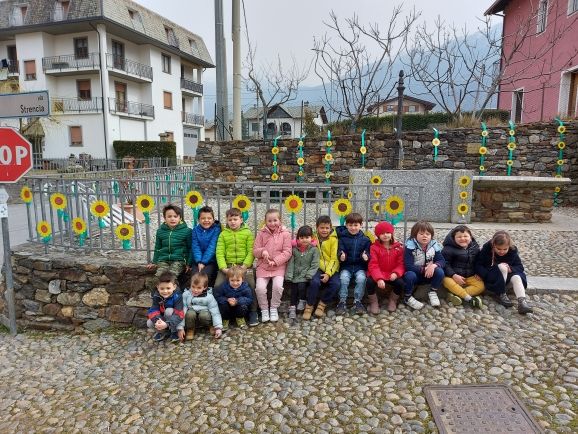 I bambini della scuola dell'infanzia di Sernio