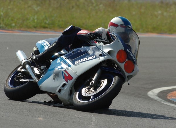 /Davide Pruneri in pista con la sua moto