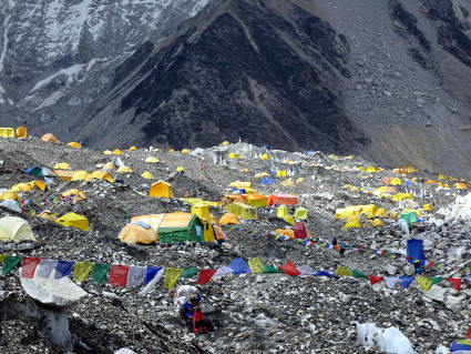 /Everest - campo base a quota 5364 metri