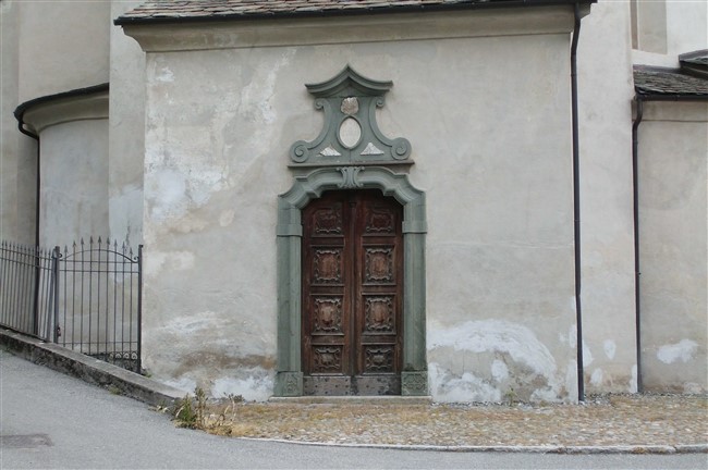 /Il portale della chiesa di San Rocco