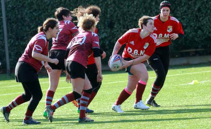 /ladies team sondalo rugby