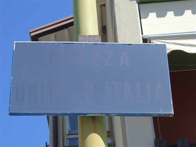 /piazza unità d'italia
